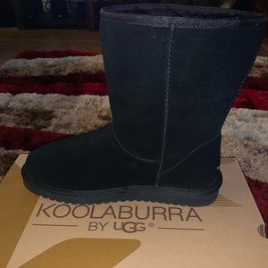 Koolaburra by UGG boots